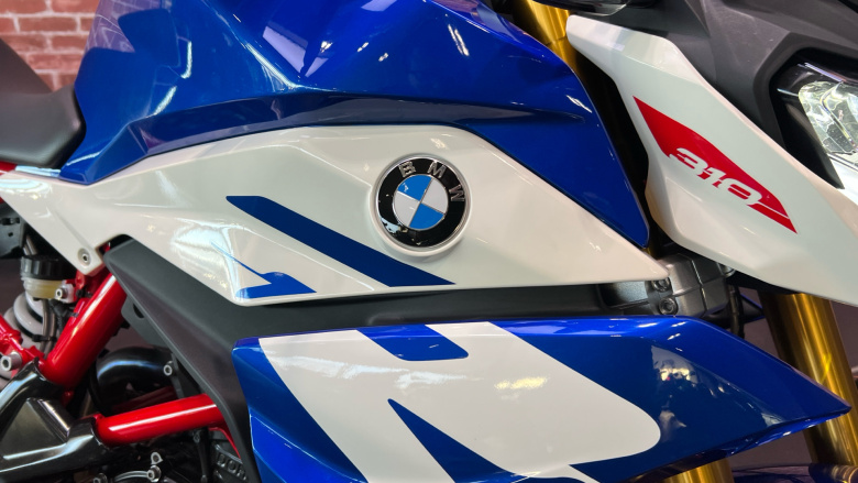 BMW G310 R 